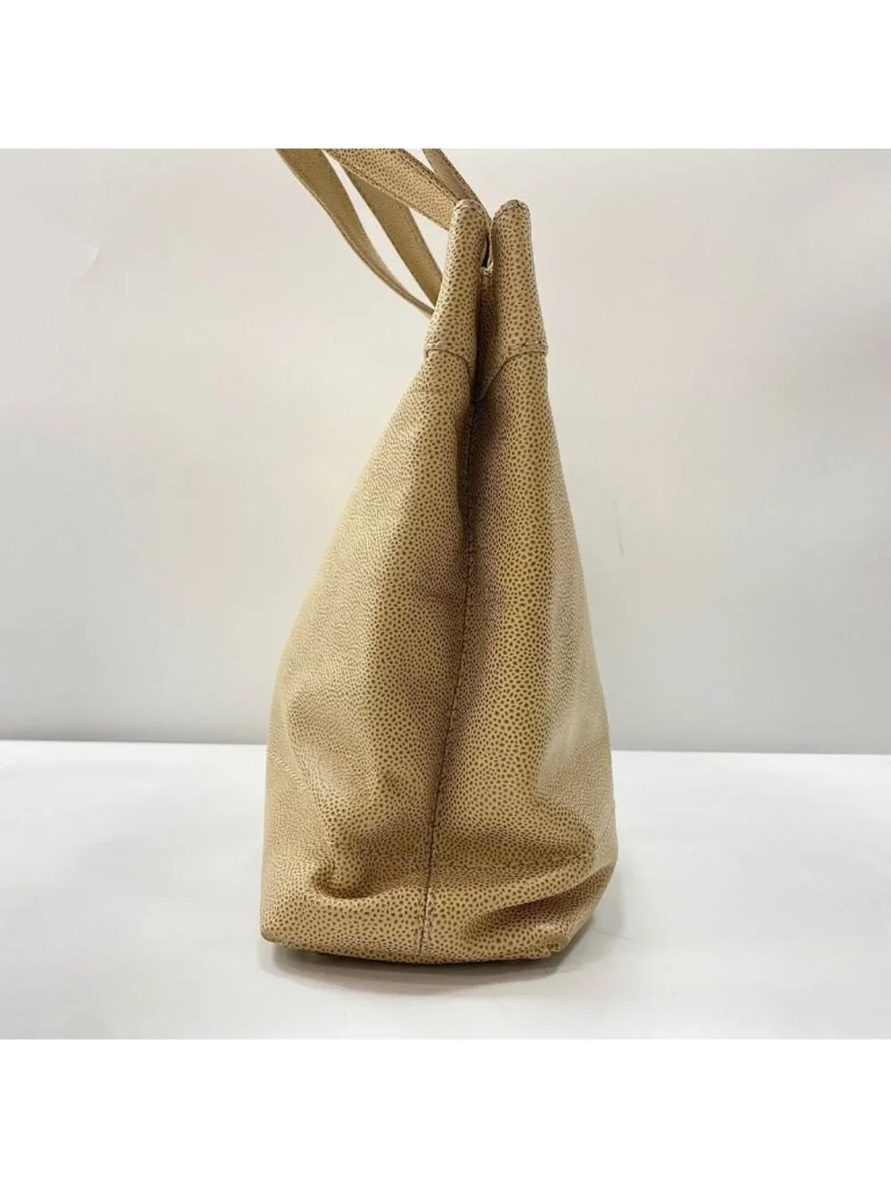 Chanel Tote Beige